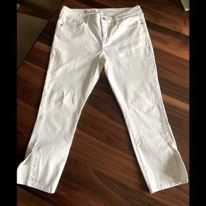 Anthropologie cropped white jeans